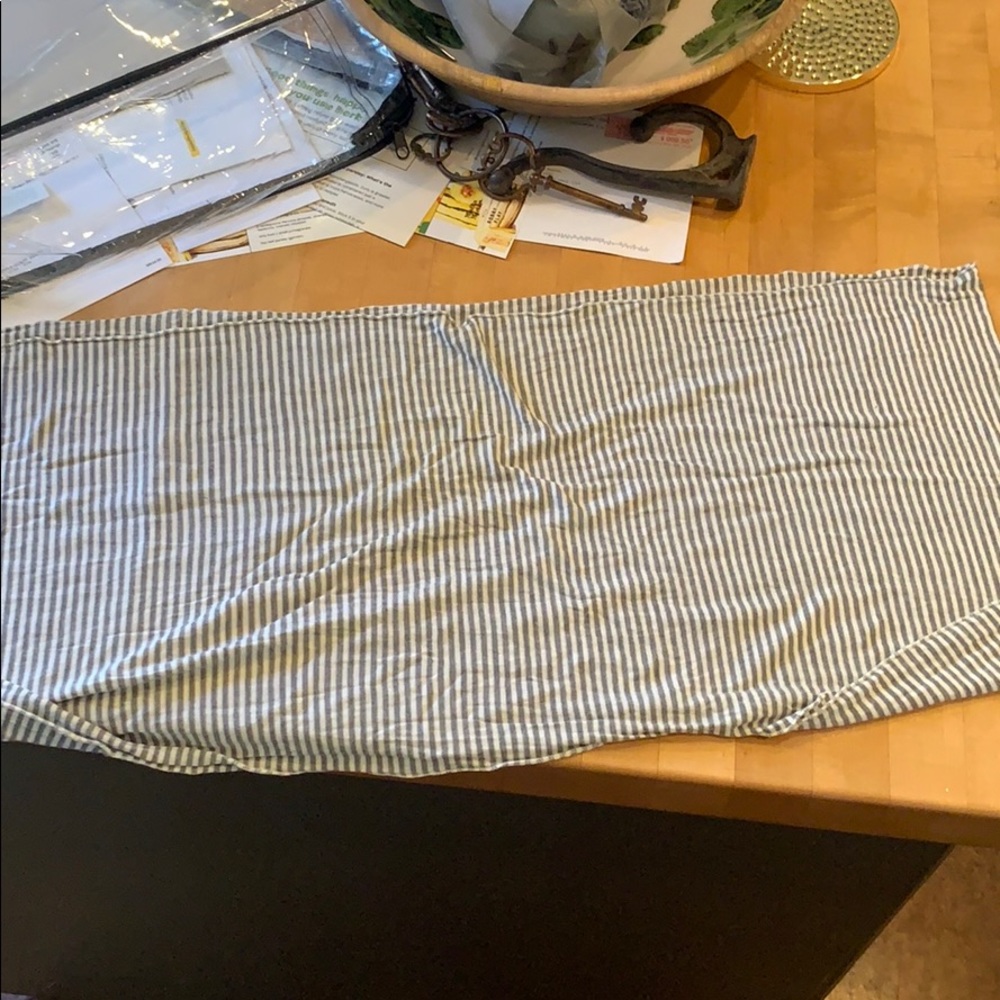 Gray & White infinity scarf